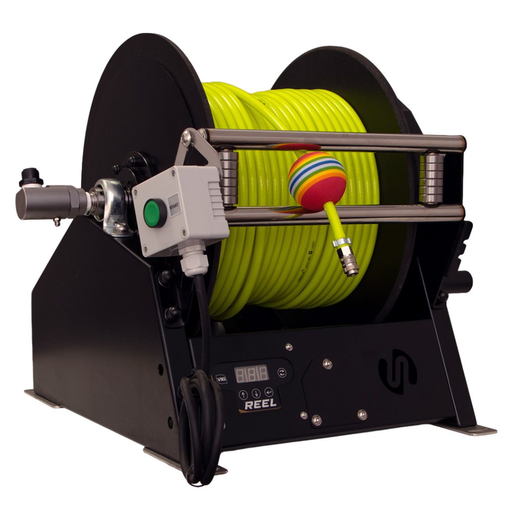 PR3 window cleaning van electric hose reel